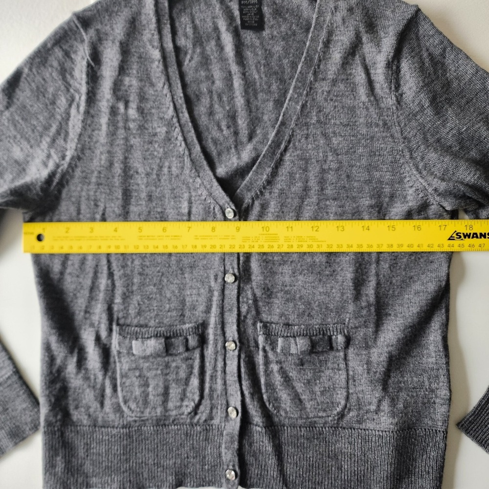 SARAH SPENCER Cardigan Womens Med Petite Wool Blend Knit‎ Pockets Classic Luxury - Picture 8 of 11